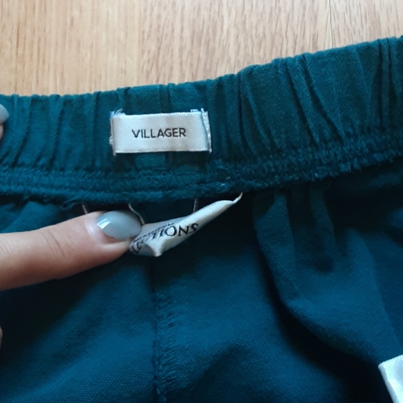 Pants size small - Picture 2 of 3